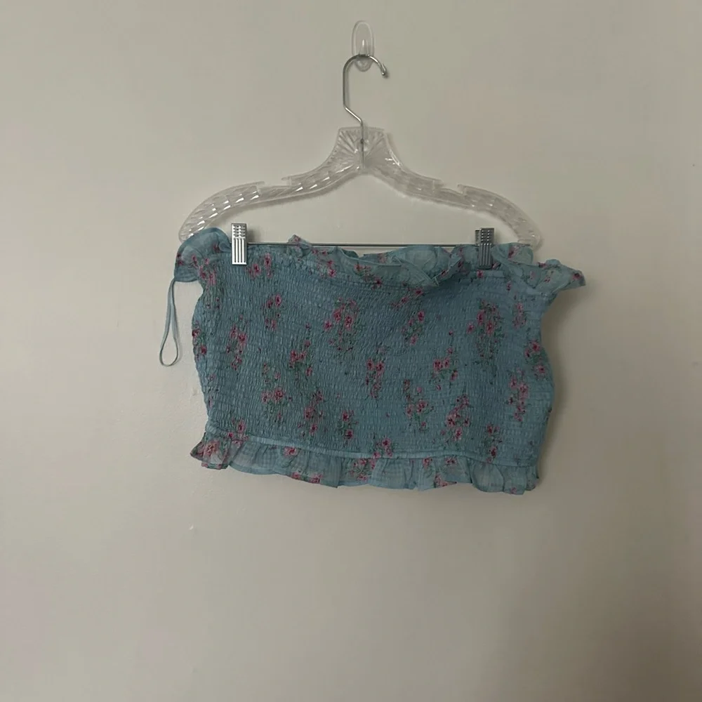 Nasty Gal Blue Floral Ruffle Top - Picture 1 of 3